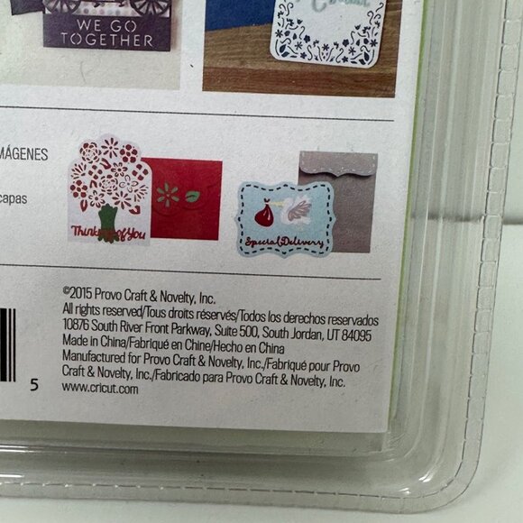 Cricut Cartridge Classically Modern Cards 70 Unique Images Overlay New Sealed - Picture 7 of 9
